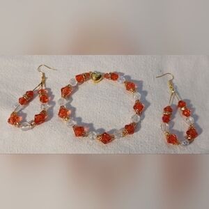 NWT Handcrafted Elegant Ruby Red, Clear Acrylic Bead & Gold Jewelry Set.